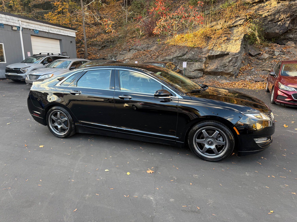 2016 Lincoln MKZ Image 6
