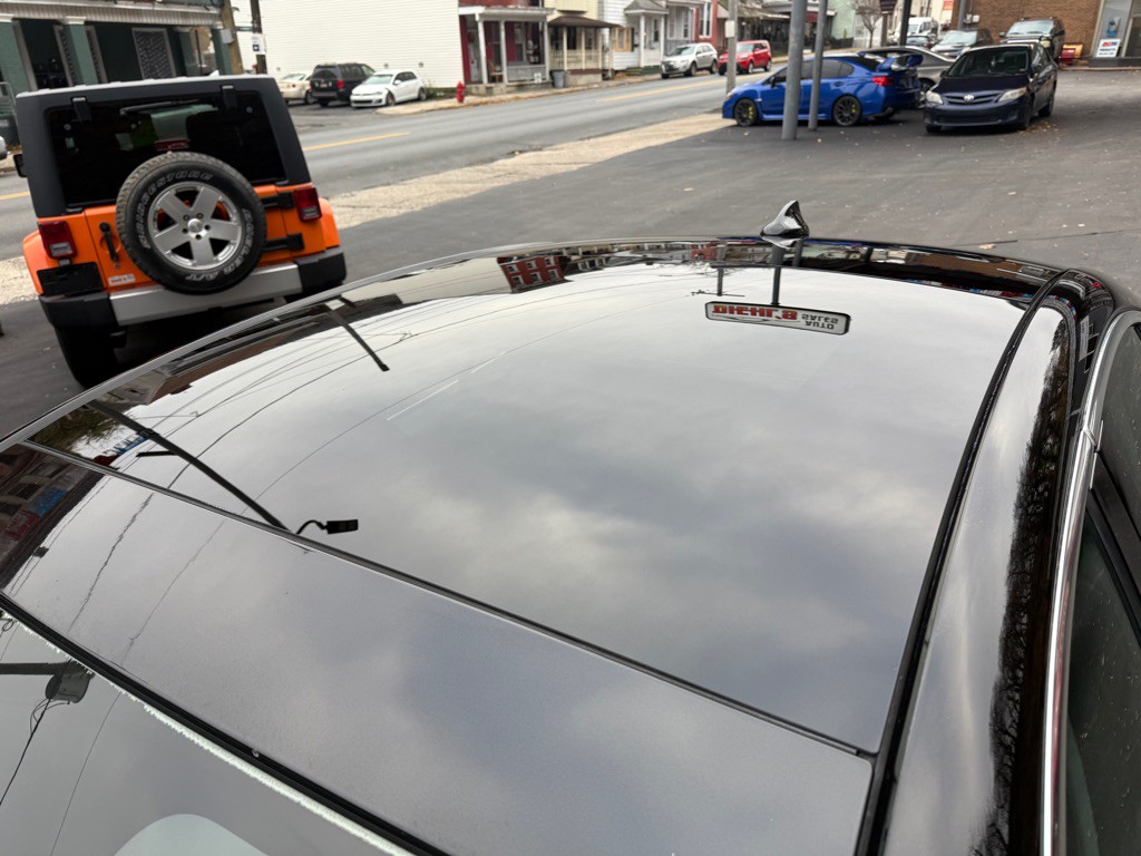 2017 Alfa Romeo Giulia Image 10