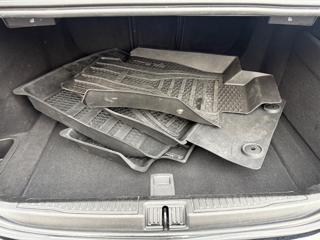 2017 Alfa Romeo Giulia Image 24