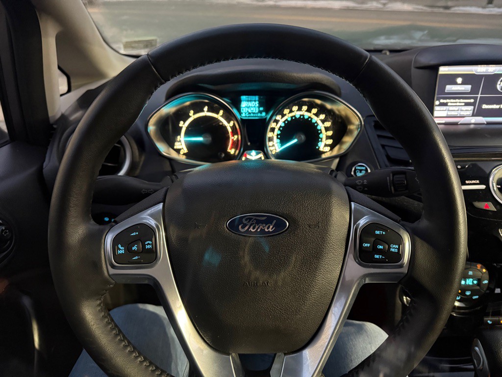 2014 Ford Fiesta Image 13