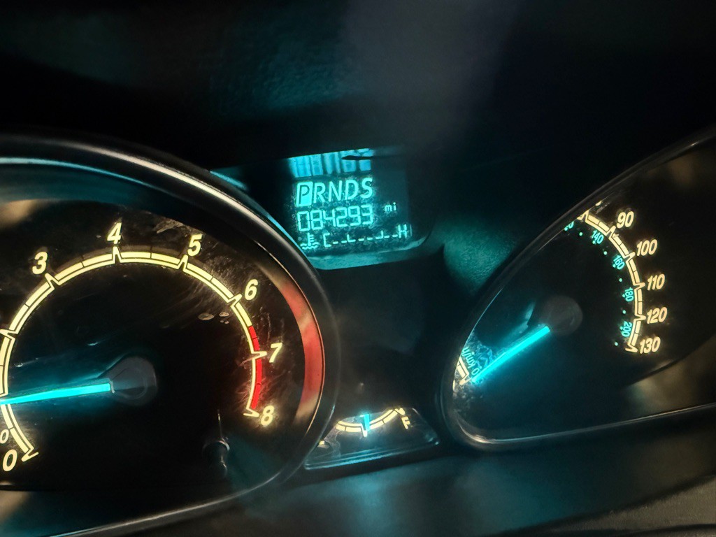 2014 Ford Fiesta Image 14