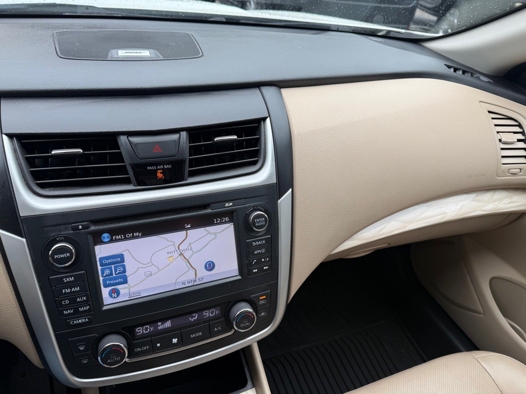 2016 Nissan Altima Image 13