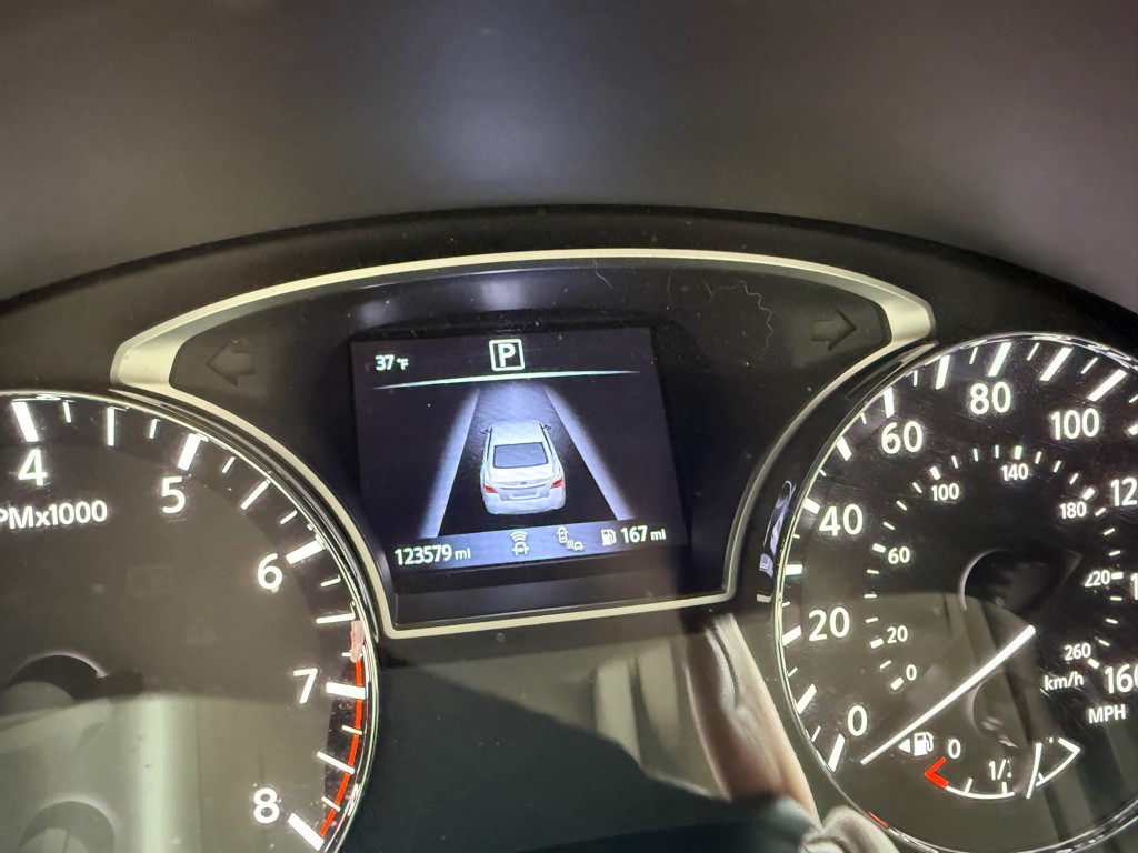 2016 Nissan Altima Image 20