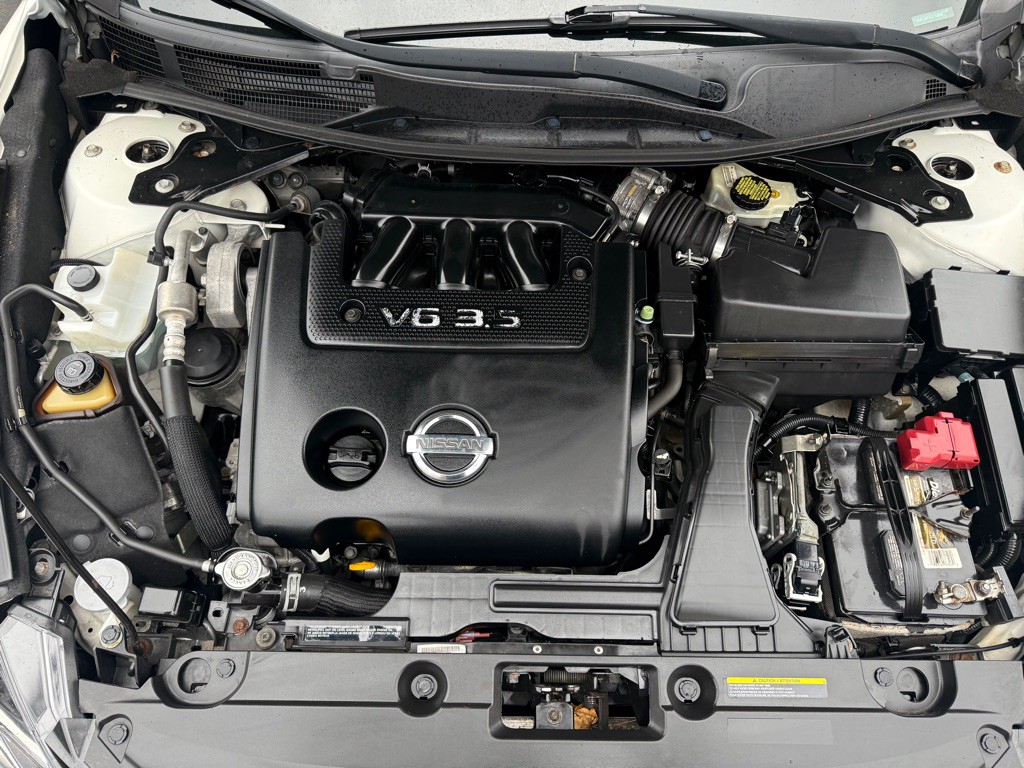 2016 Nissan Altima Image 26