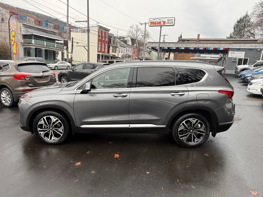 2019 Hyundai Santa Fe Image 1