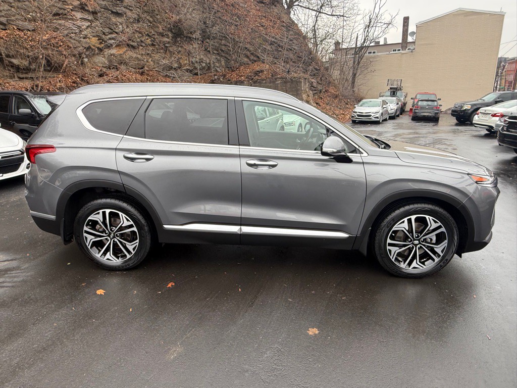 2019 Hyundai Santa Fe Image 6