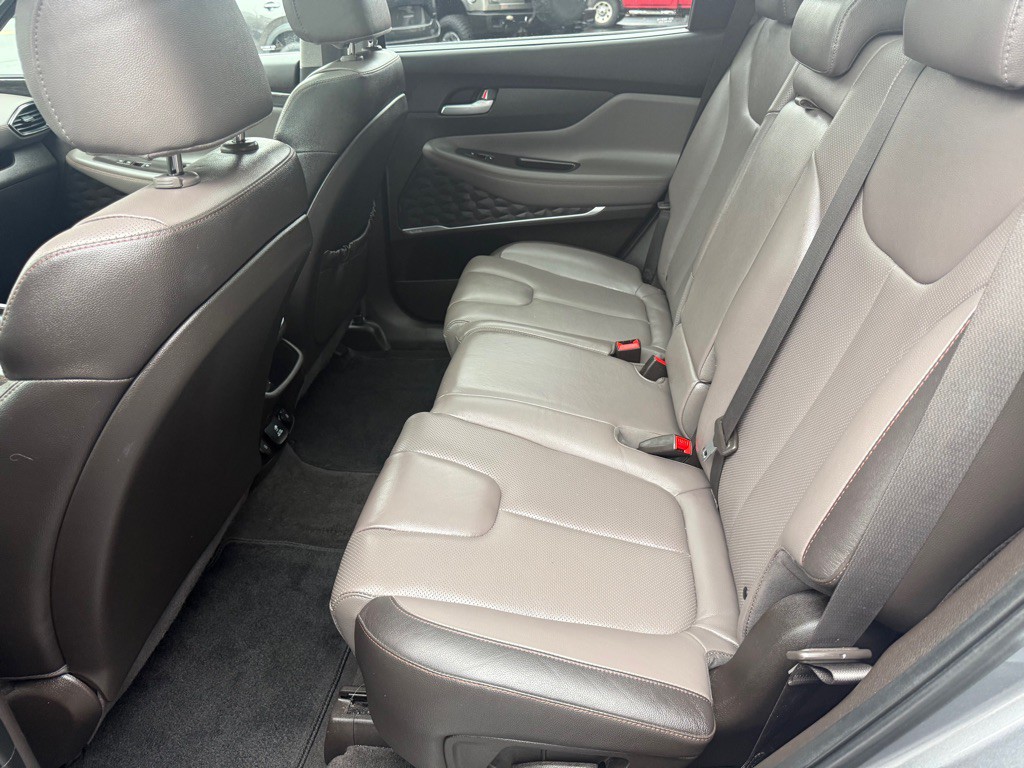 2019 Hyundai Santa Fe Image 25