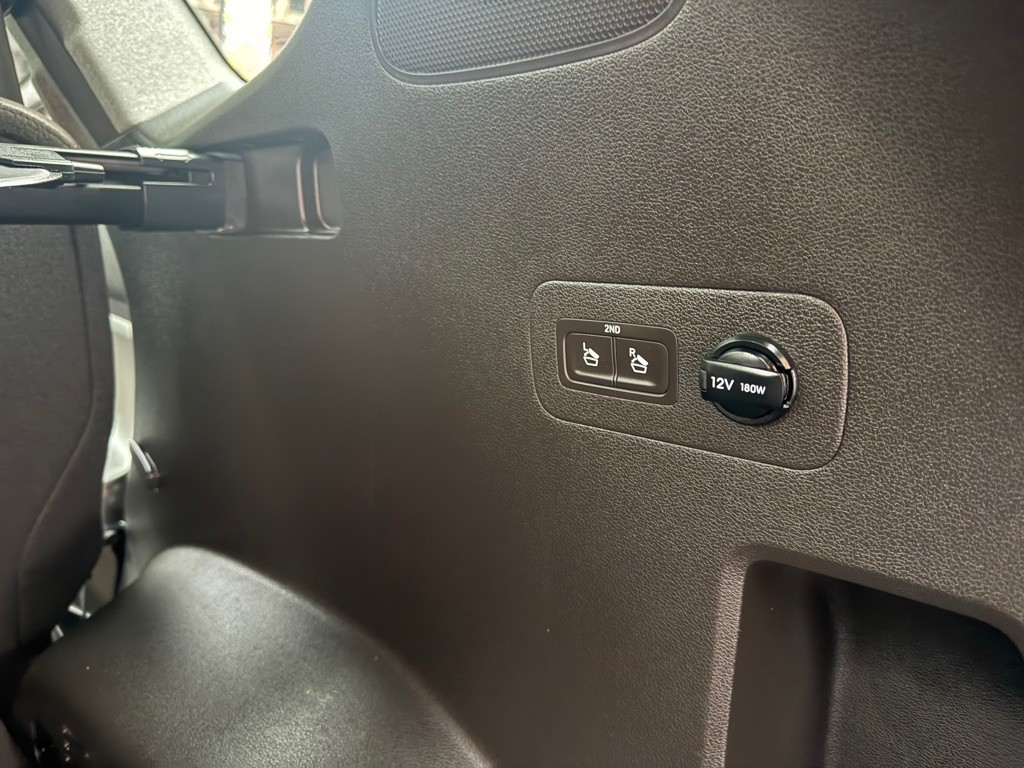 2019 Hyundai Santa Fe Image 29