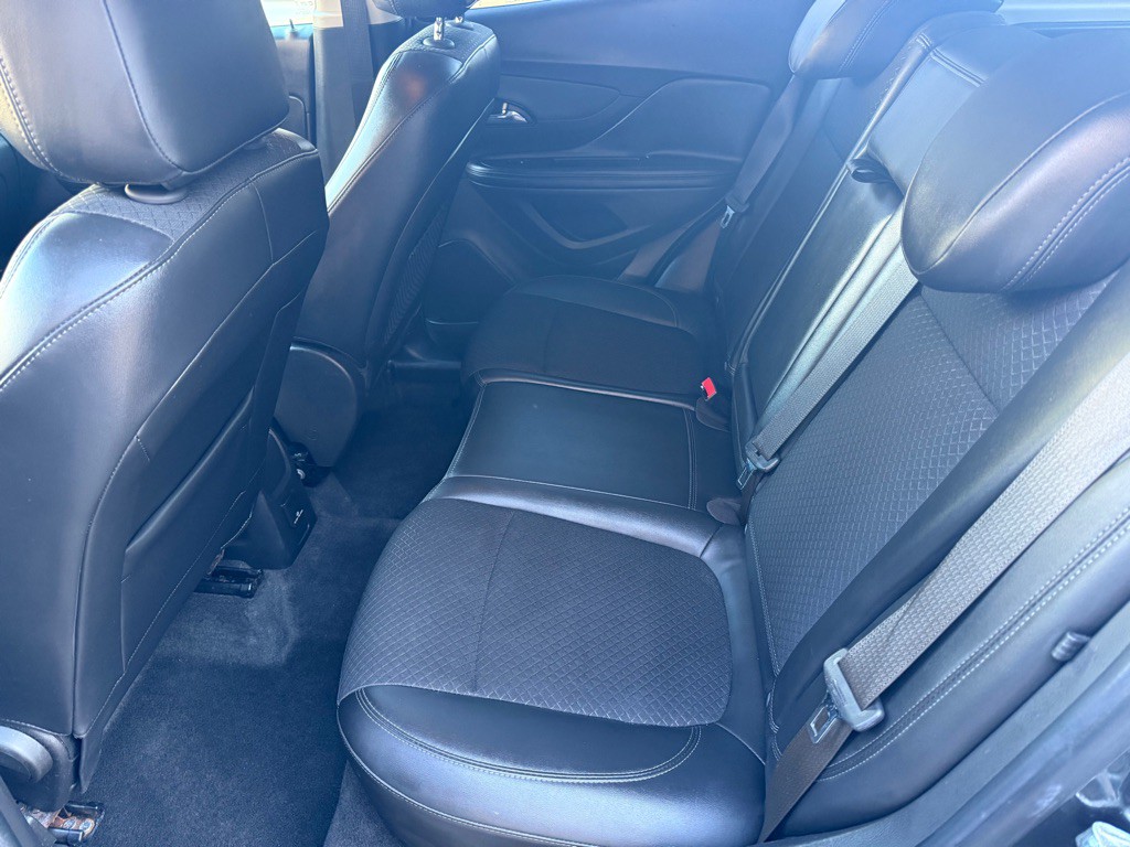 2017 Buick Enclave Image 19