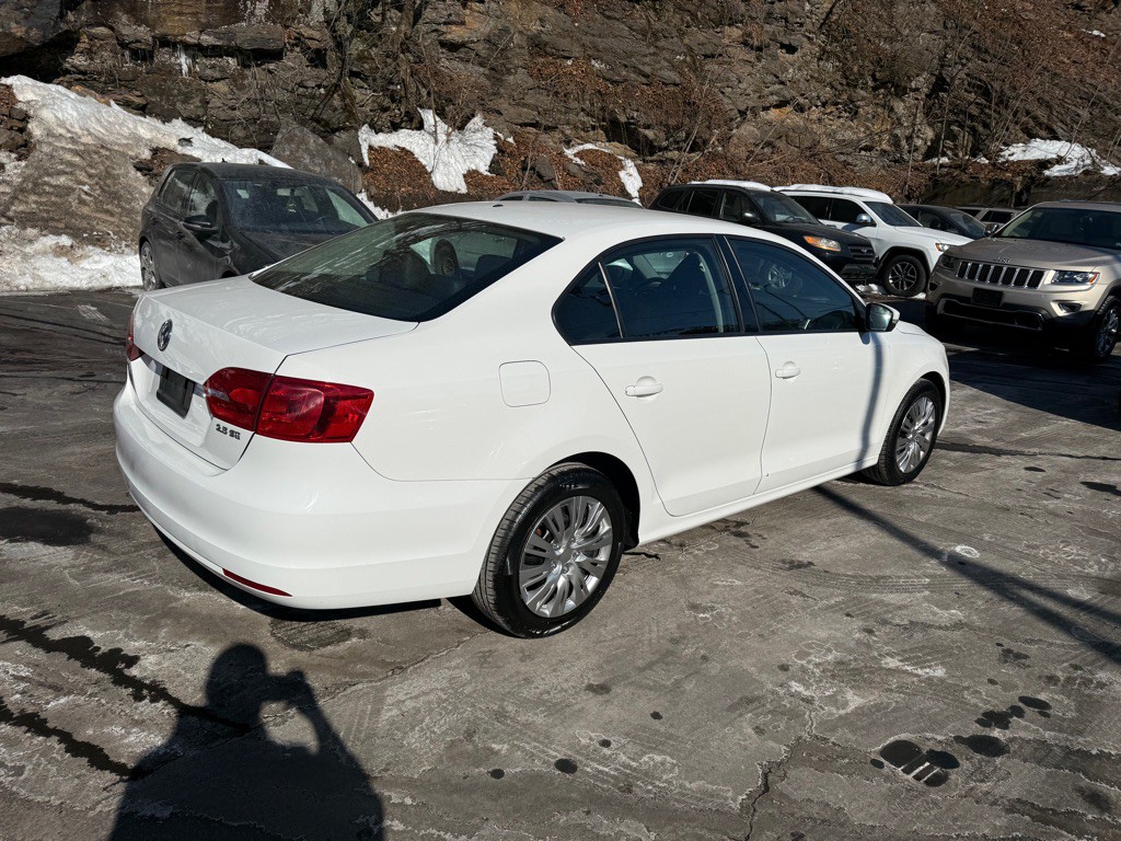 2012 Volkswagen Jetta Image 7