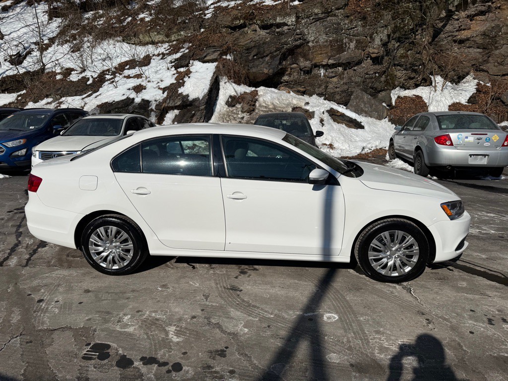 2012 Volkswagen Jetta Image 8