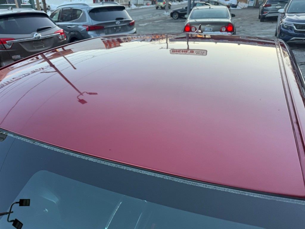 2011 Buick Lacrosse Image 9