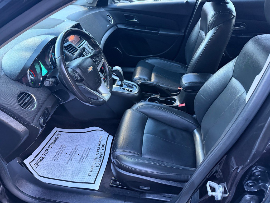 2011 Chevrolet Cruze Image 11