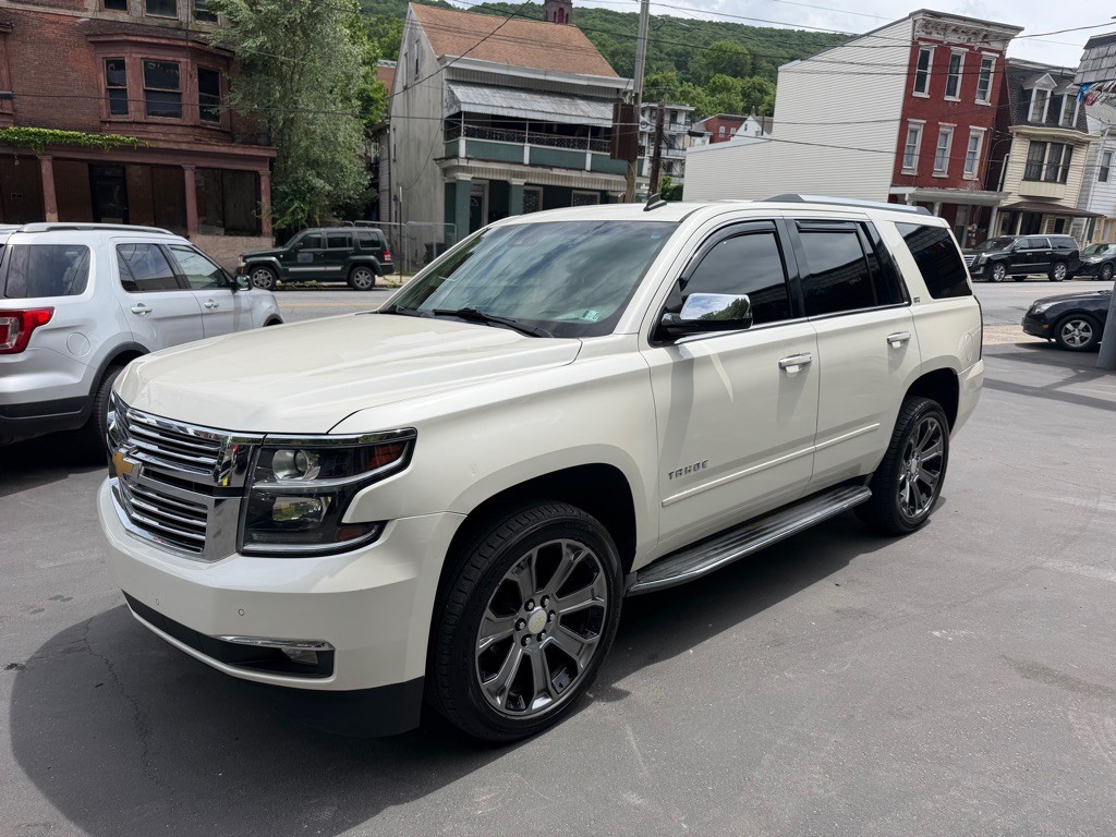 2015 Chevrolet Tahoe Image 1