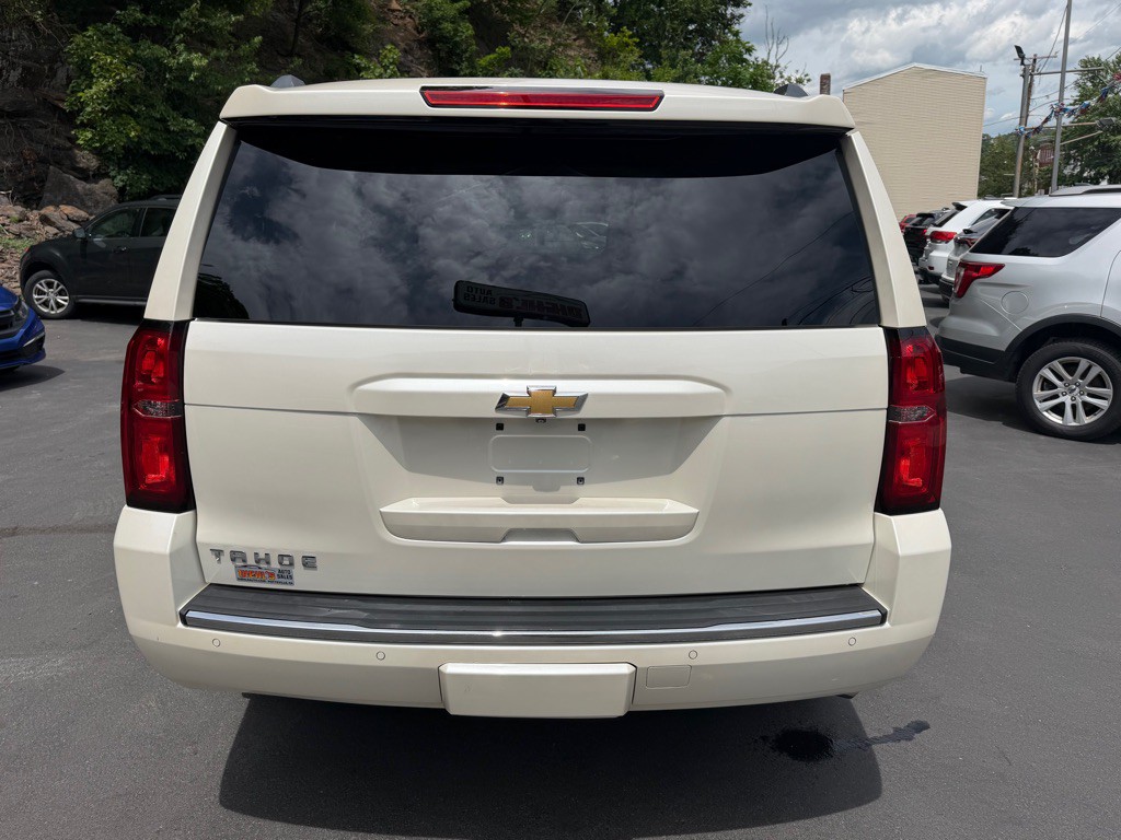 2015 Chevrolet Tahoe Image 4