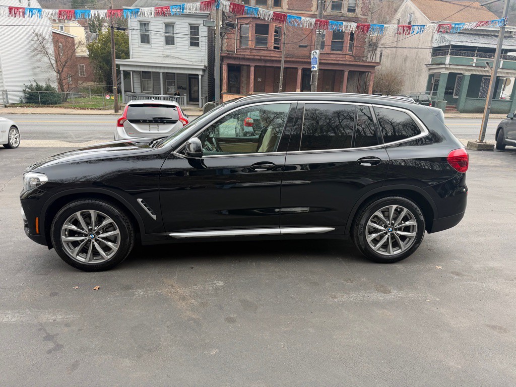 2019 BMW X3 Image 2