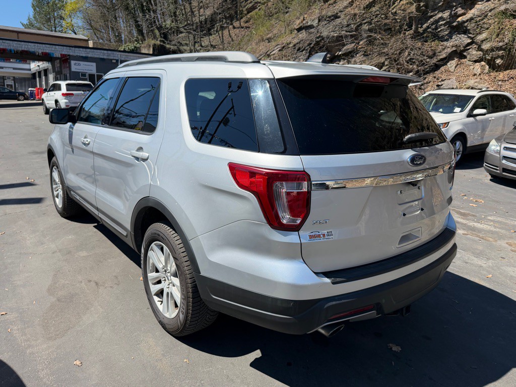 2018 Ford Explorer Image 3