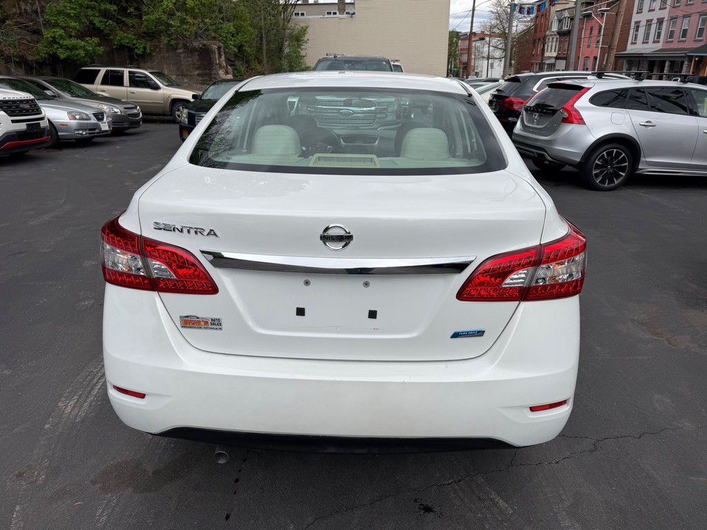 2014 Nissan Sentra Image 4