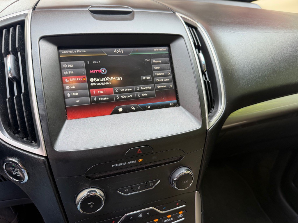2015 Ford Edge Image 12