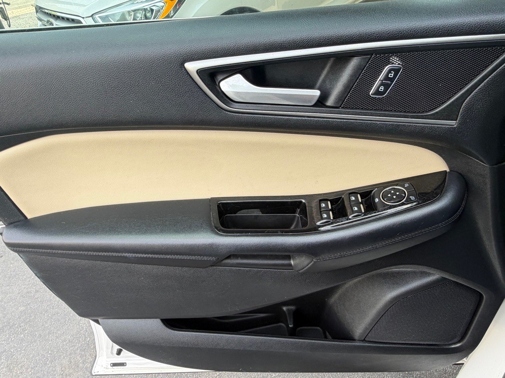 2015 Ford Edge Image 20