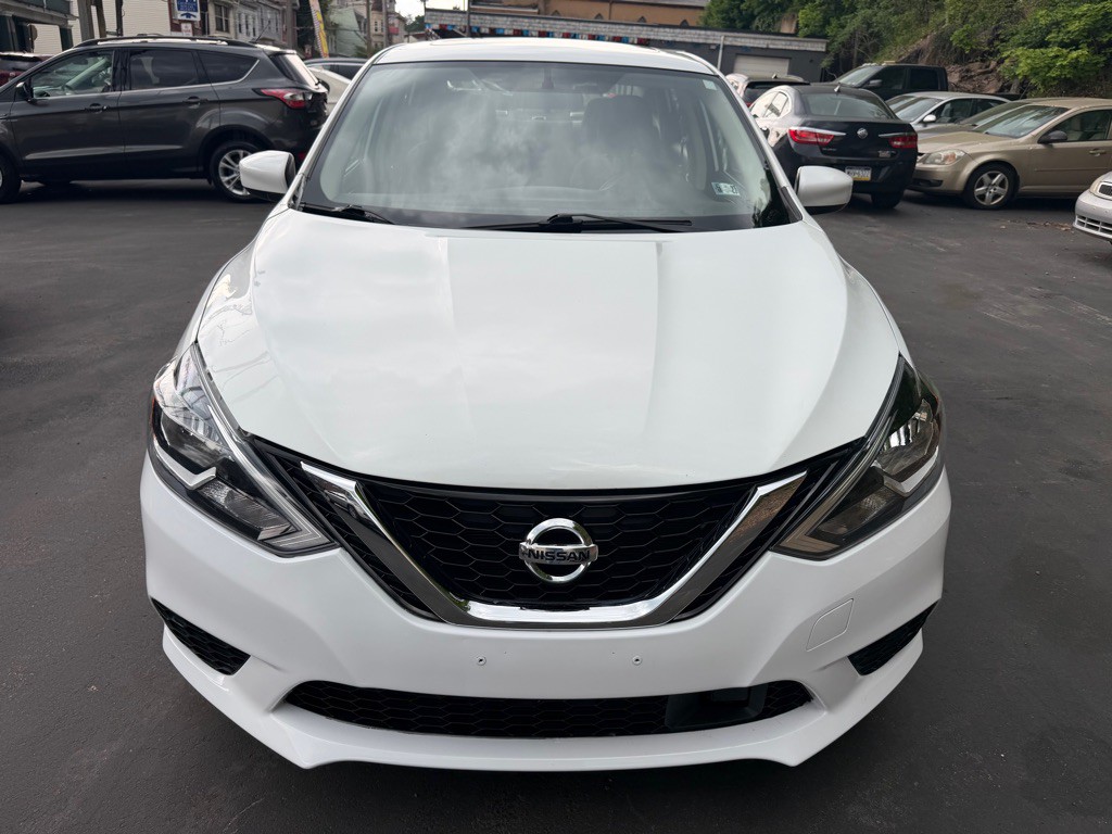 2019 Nissan Sentra Image 2