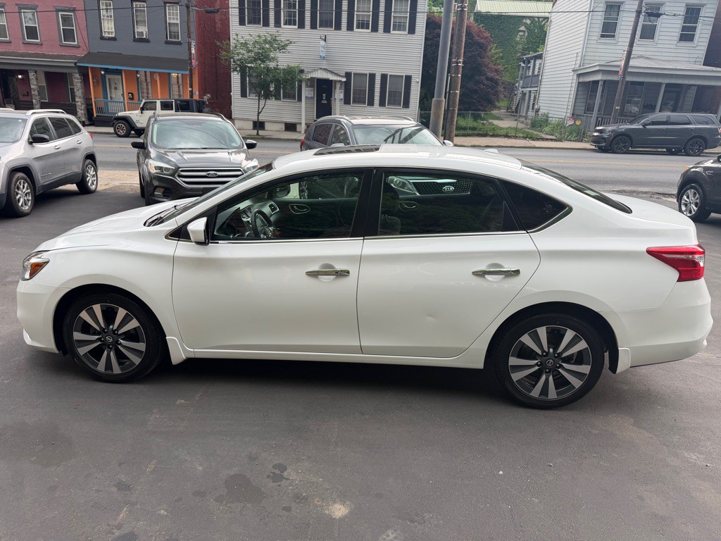 2019 Nissan Sentra Image 4