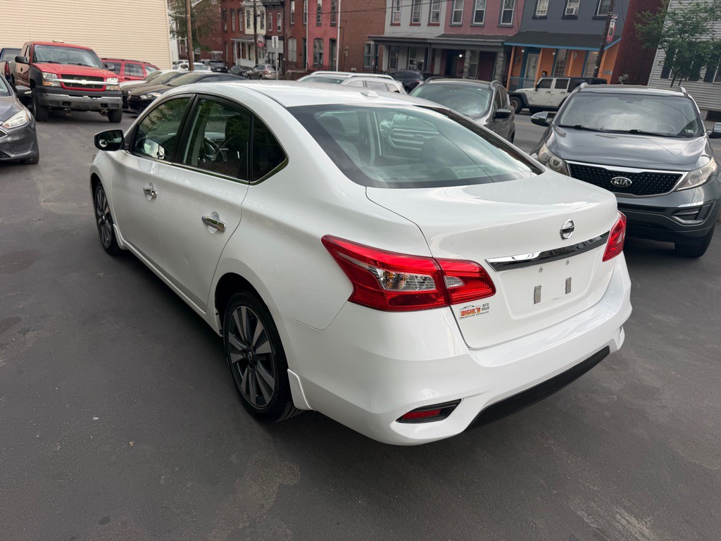 2019 Nissan Sentra Image 5