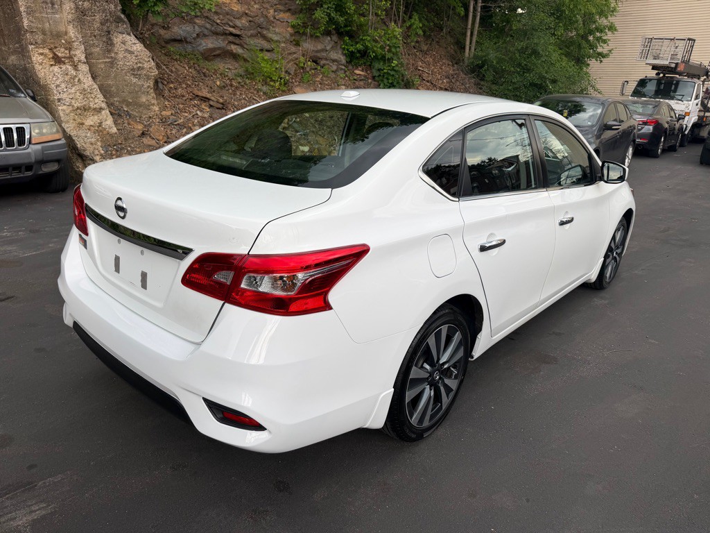 2019 Nissan Sentra Image 7