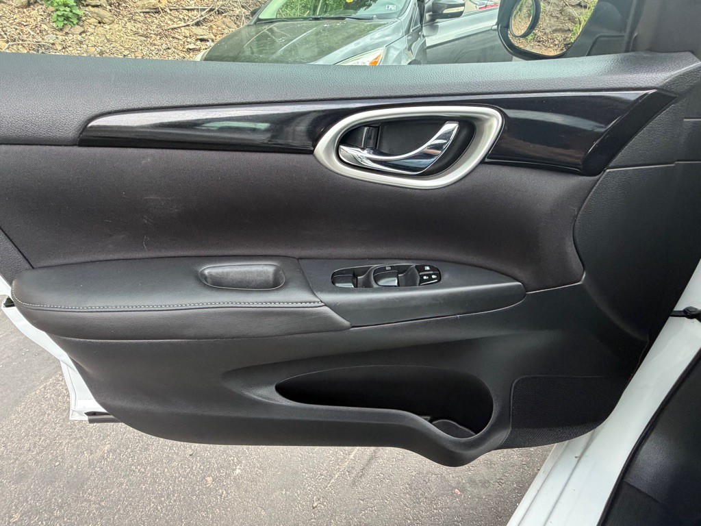 2019 Nissan Sentra Image 21