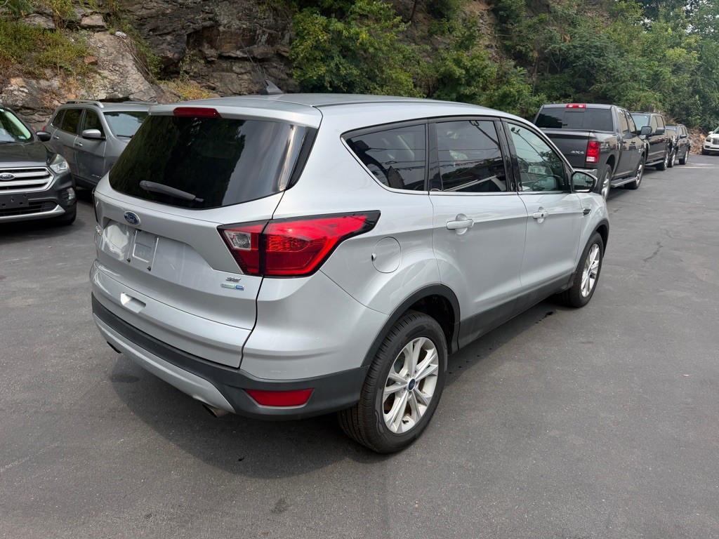 2019 Ford Escape Image 5