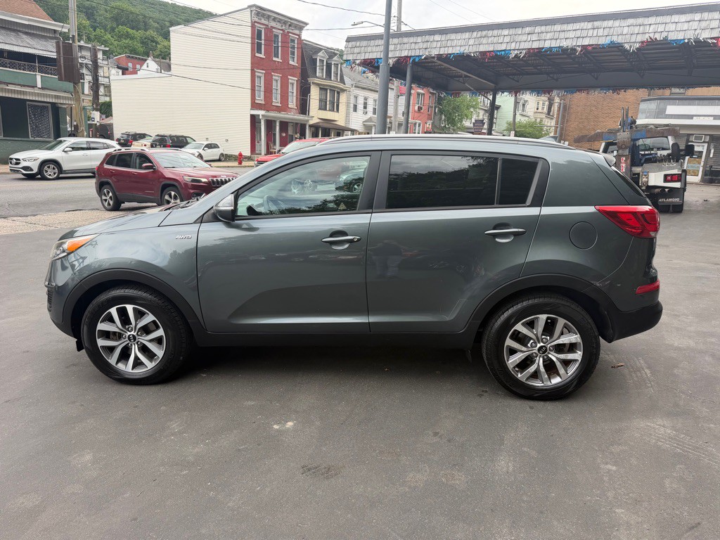 2015 Kia Sportage Image 2