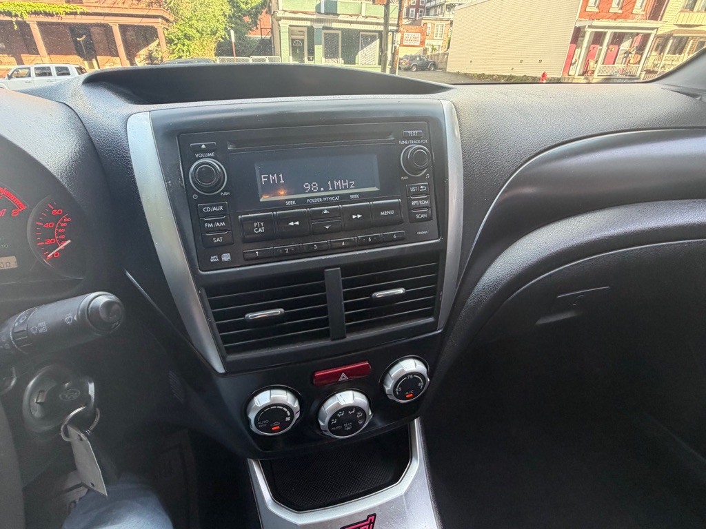 2011 Subaru Impreza Image 13