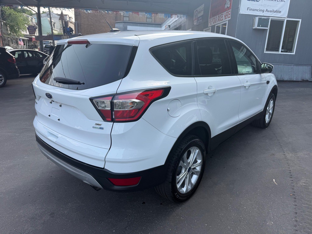 2017 Ford Escape Image 5