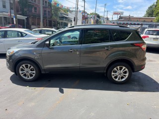 Image for 2017 Ford Escape SE ID: 7618873