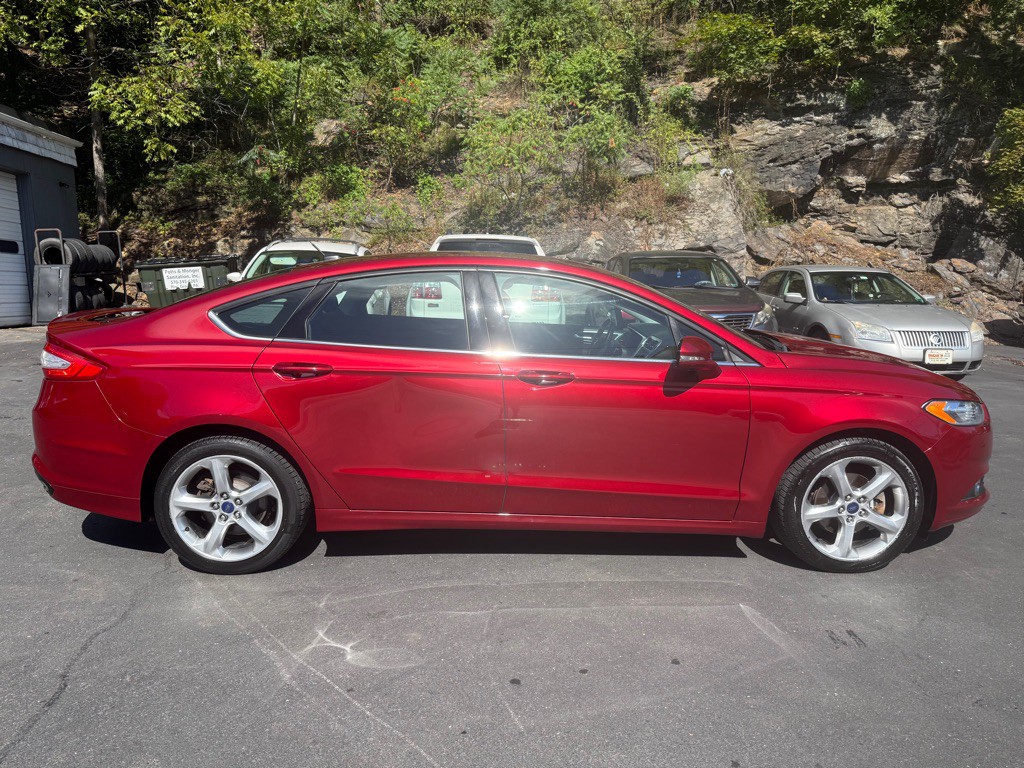 2016 Ford Fusion Image 7