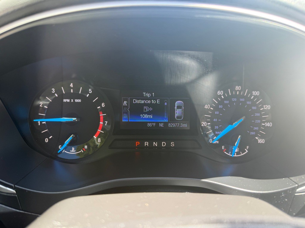 2016 Ford Fusion Image 12