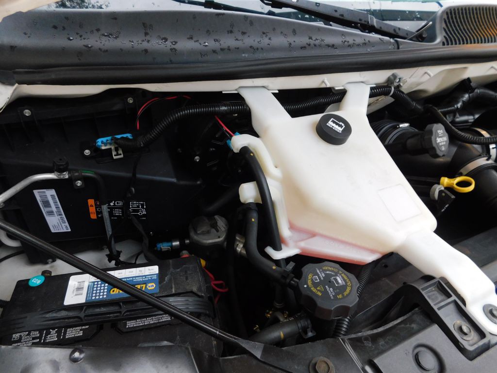 2019 Chevrolet Express Image 20