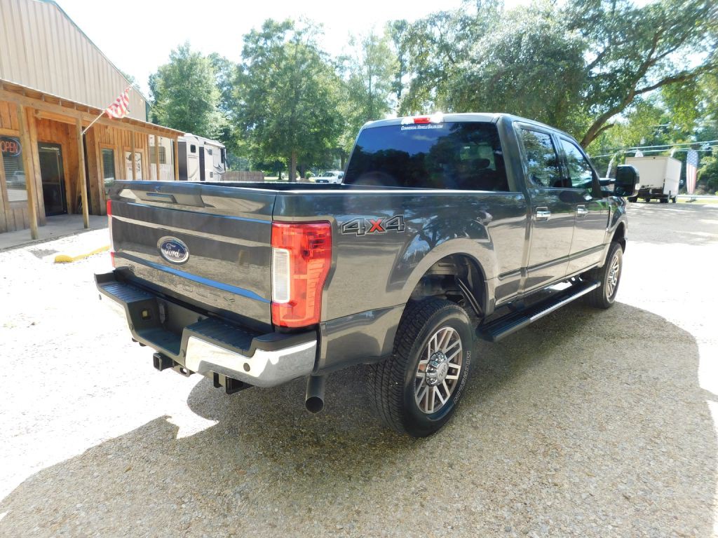 2017 Ford F-250 Image 5