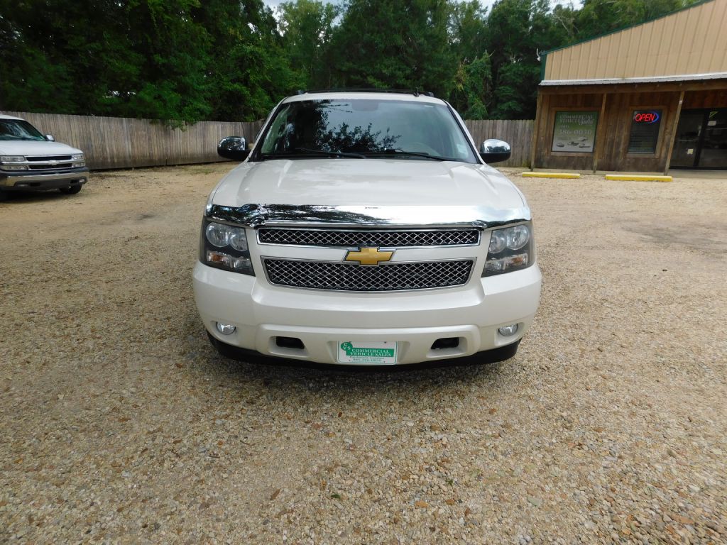 2013 Chevrolet Avalanche Image 7