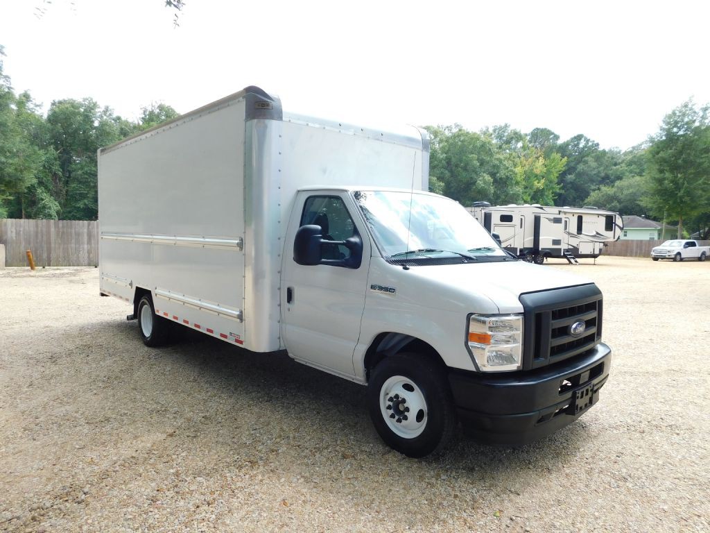 2022 Ford Econoline Image 7