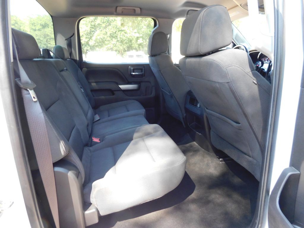 2017 Chevrolet Silverado 1500 Image 19