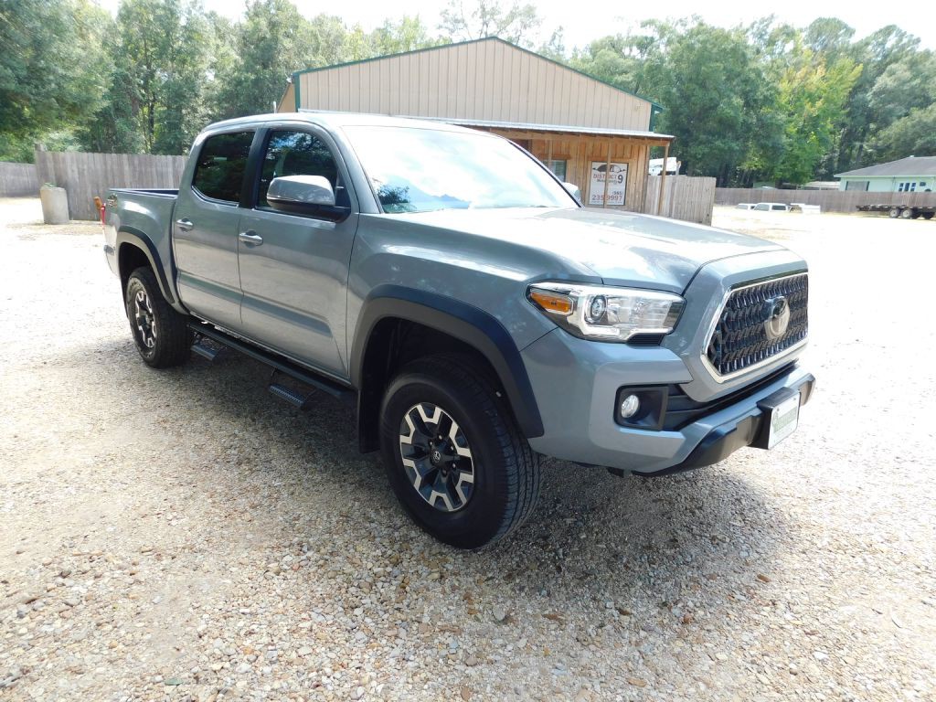 2018 Toyota Tacoma Image 8