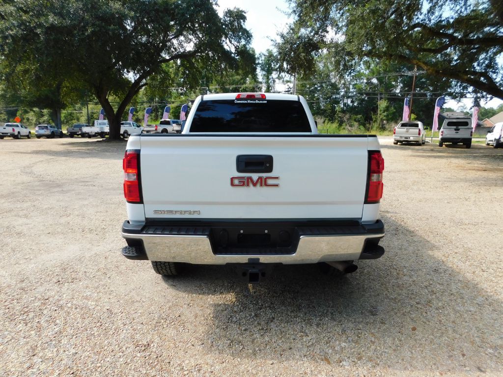 2018 GMC Sierra Image 4