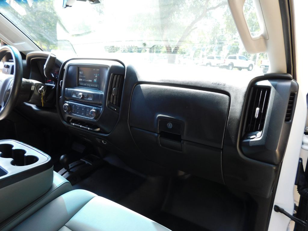 2018 GMC Sierra Image 14