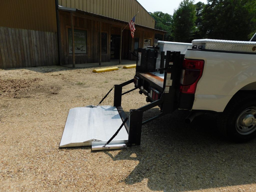 2021 Ford F-250 Image 11