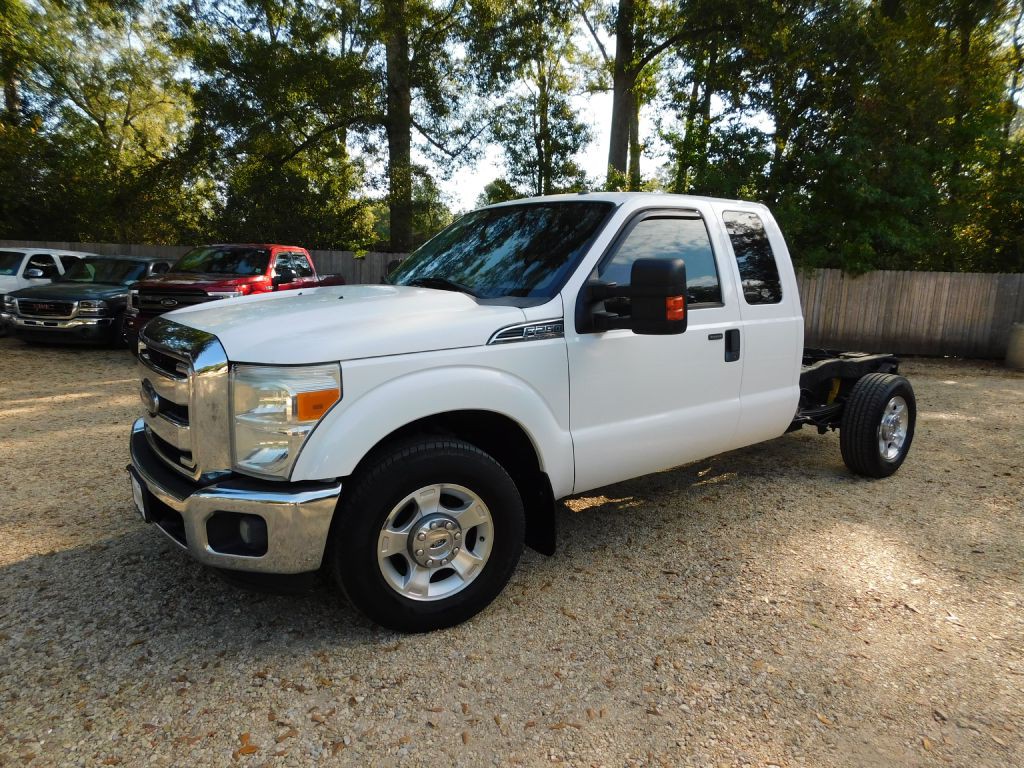 2015 Ford F-250 Image 1