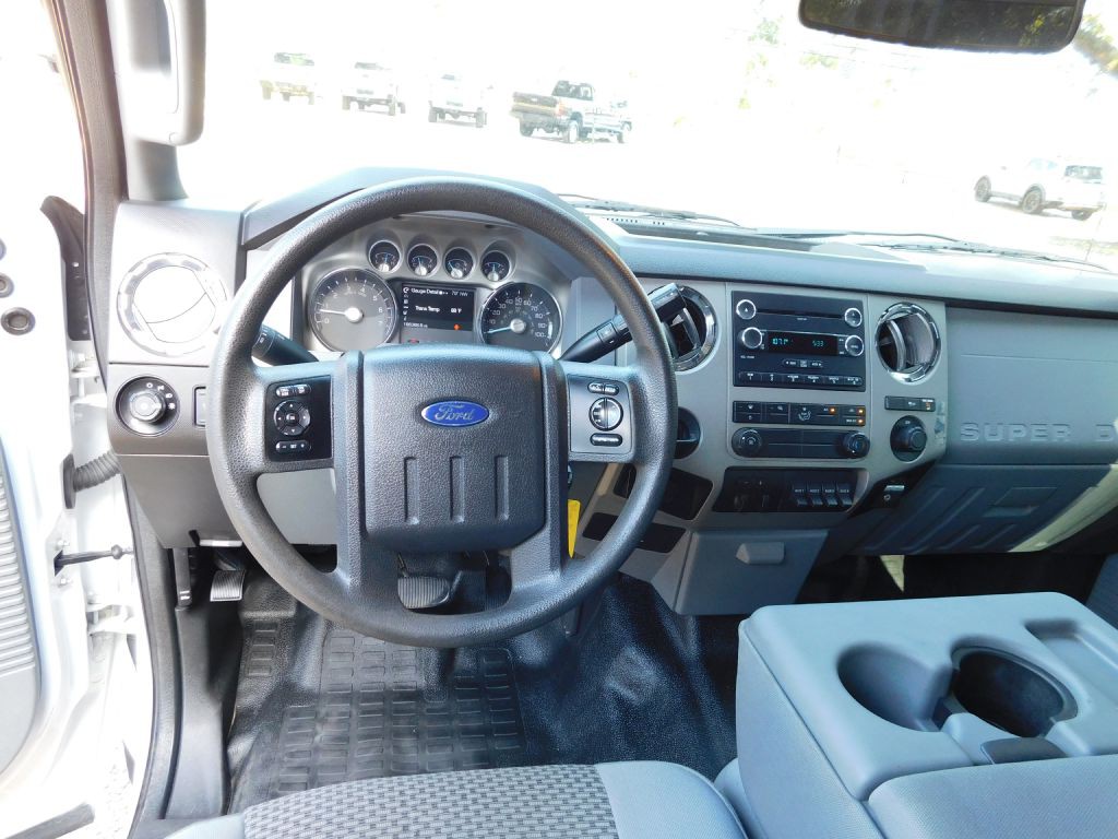 2015 Ford F-250 Image 10