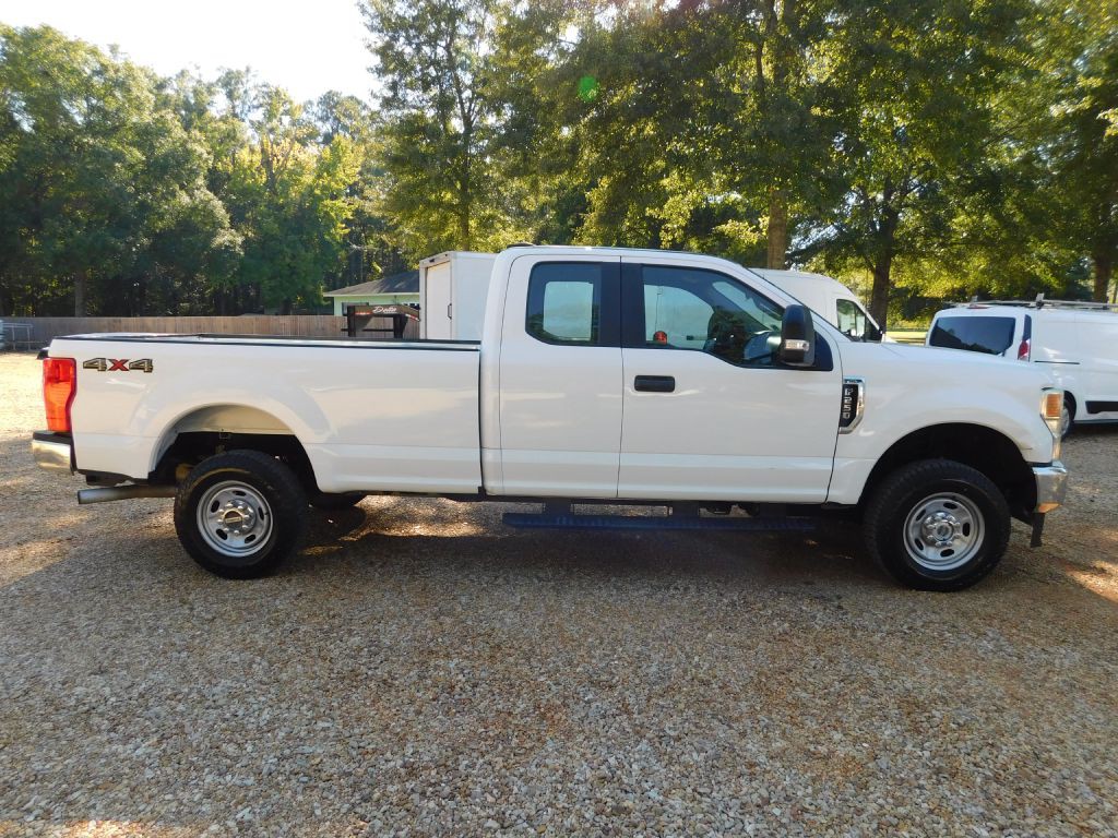 2022 Ford F-250 Image 6