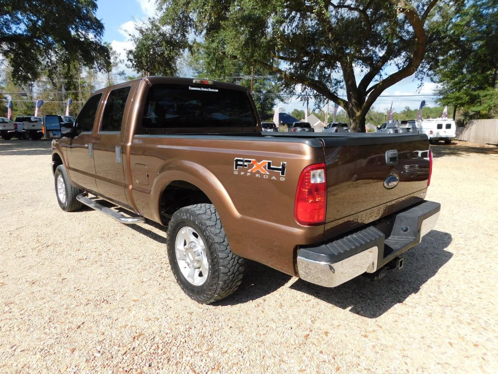 2011 Ford F-250 Image 3
