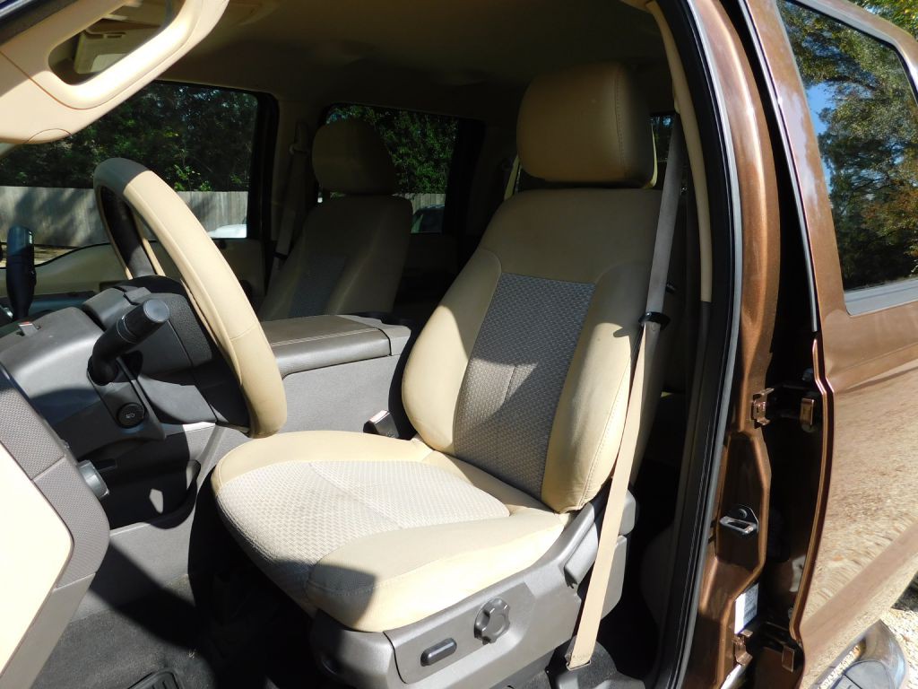 2011 Ford F-250 Image 13